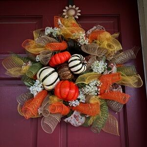 Fall mesh wreath.